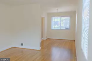 720 Burns St SE, Washington, DC 20019 - Photo 2