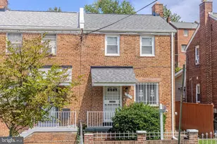 720 Burns St SE, Washington, DC 20019 - Photo 1