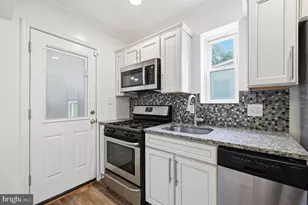 2842 30th St NE, Washington, DC 20018 - Photo 6