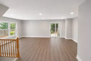 806 Hr Dr SE, Washington, DC 20032 - Photo 4