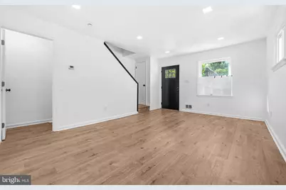 1130 46th Place SE, Washington, DC 20019 - Photo 2