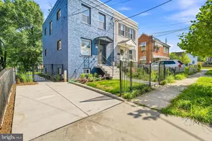 1130 46th Pl SE, Washington, DC 20019 - Photo 30