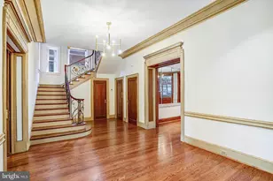 2303 Bancroft Pl NW, Washington, DC 20008 - Photo 6