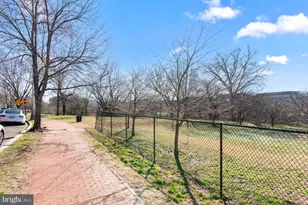 2517 P St NW, Washington, DC 20007 - Photo 20