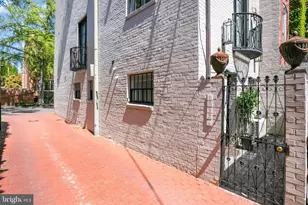 1832 Corcoran St NW, Washington, DC 20009 - Photo 10