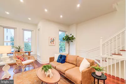 112 12th Street SE, Washington, DC 20003 - Photo 8