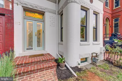 112 12th Street SE, Washington, DC 20003 - Photo 2