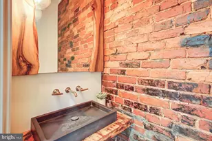 112 12th St SE, Washington, DC 20003 - Photo 16