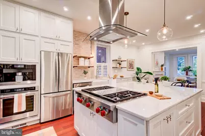 112 12th Street SE, Washington, DC 20003 - Photo 4
