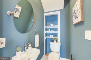 621 4th St NE, Washington, DC 20002 - Photo 6