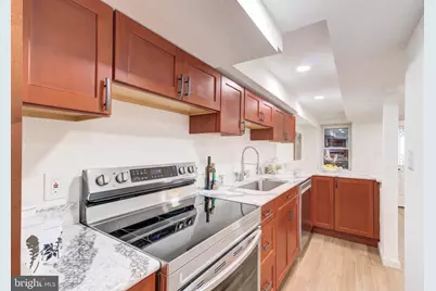 621 4th Street NE, Washington, DC 20002 - Photo 18