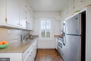 3900 Cathedral Ave NW, Washington, DC 20016 - Photo 18