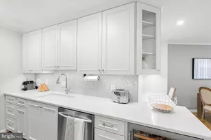 3222 Cherry Hill Ln NW, Washington, DC 20007 - Photo 10