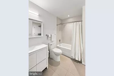 900 11th St SE #G08, Washington, DC 20003 - Photo 14