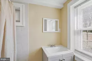 5391 Chillum Pl NE, Washington, DC 20011 - Photo 38