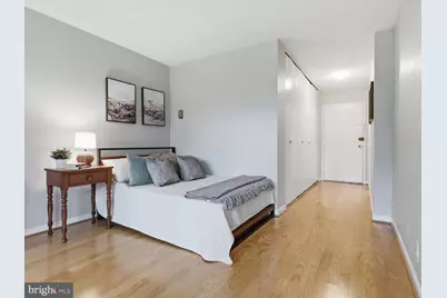 2201 L Street NW #409, Washington, DC 20037 - Photo 8
