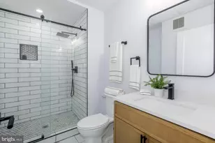 1012 17th Pl NE, Washington, DC 20002 - Photo 8