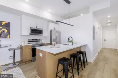 1012 17th Place NE #1, Washington, DC 20002 - Photo 4