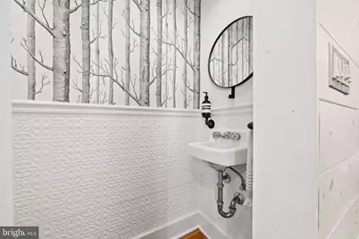 158 12th Street SE, Washington, DC 20003 - Photo 18