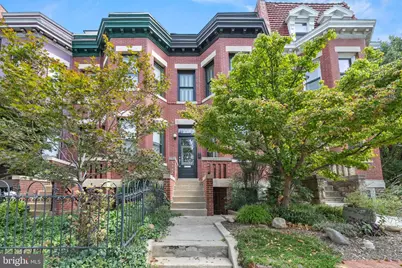 158 12th Street SE, Washington, DC 20003 - Photo 2