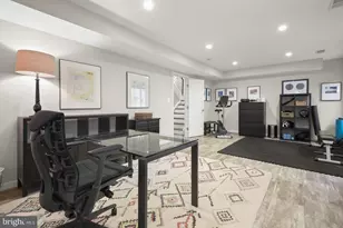 2809 Battery Pl NW, Washington, DC 20016 - Photo 32