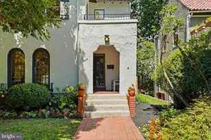 3819 Veazey St NW, Washington, DC 20016 - Photo 2