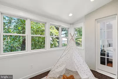 3819 Veazey Street NW, Washington, DC 20016 - Photo 20