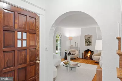 3819 Veazey Street NW, Washington, DC 20016 - Photo 4
