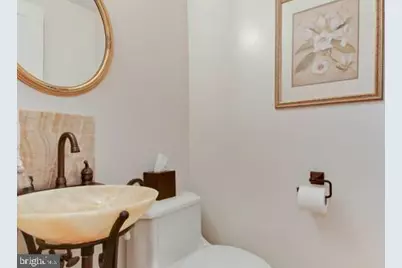 720 C Street NE, Washington, DC 20002 - Photo 12