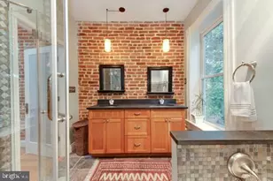 720 C St NE, Washington, DC 20002 - Photo 10