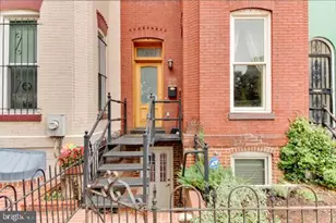 720 C St NE, Washington, DC 20002 - Photo 2
