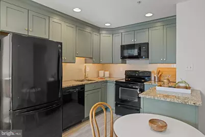 1237 Kenyon Street NW #1, Washington, DC 20010 - Photo 8