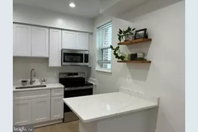 1447 Chapin Street NW #204, Washington, DC 20009 - Photo 6