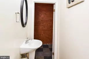 725 12th St NE, Washington, DC 20002 - Photo 10
