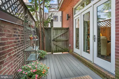 1209 O Street NW #1, Washington, DC 20005 - Photo 28