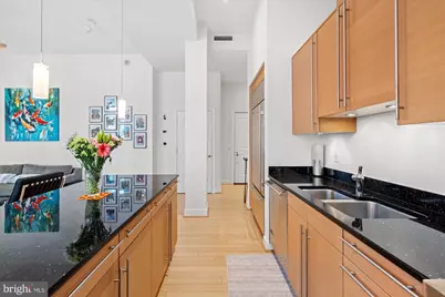 2425 L Street NW #324, Washington, DC 20037 - Photo 28