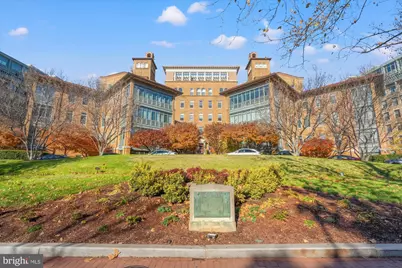 2425 L Street NW #324, Washington, DC 20037 - Photo 36