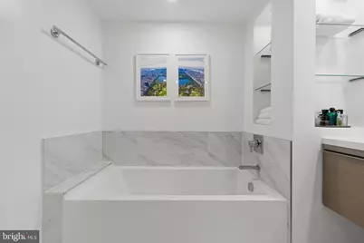 700 New Hampshire Avenue NW #120, Washington, DC 20037 - Photo 32