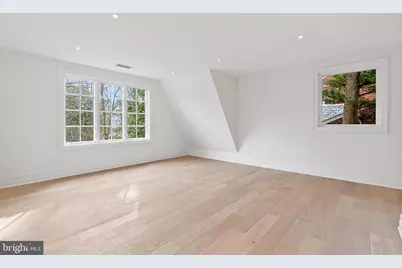 4433 Cathedral Avenue NW, Washington, DC 20016 - Photo 36