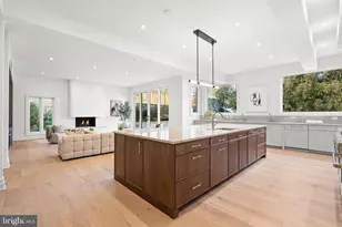 4433 Cathedral Ave NW, Washington, DC 20016 - Photo 4