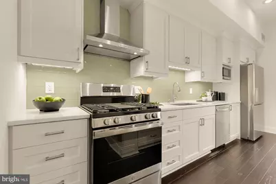 1027 7th Street NE, Washington, DC 20002 - Photo 10