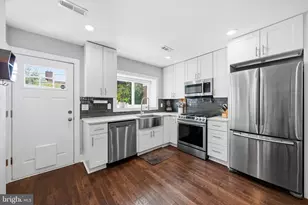309 35th St NE, Washington, DC 20019 - Photo 12