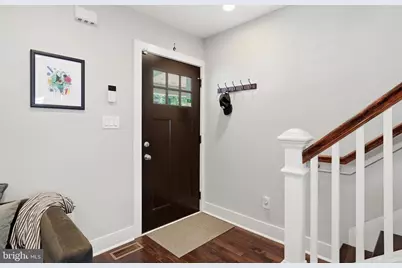 309 35th Street NE, Washington, DC 20019 - Photo 4