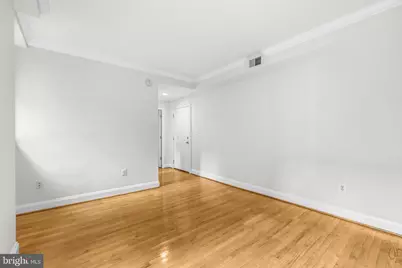 1701 16th Street NW #321, Washington, DC 20009 - Photo 4