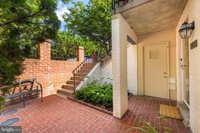 3291 Sutton Place NW #D, Washington, DC 20016 - Photo 2