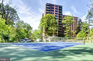 4201 Cathedral Ave NW, Washington, DC 20016 - Photo 40