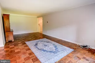4201 Cathedral Ave NW, Washington, DC 20016 - Photo 6