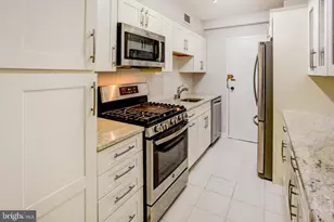 4201 Cathedral Ave NW, Washington, DC 20016 - Photo 14
