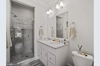 42 W Street NW #1, Washington, DC 20001 - Photo 24