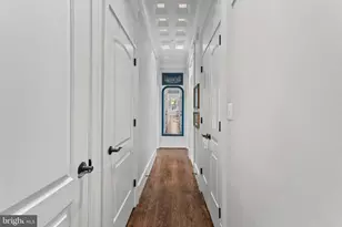 42 W St NW, Washington, DC 20001 - Photo 14